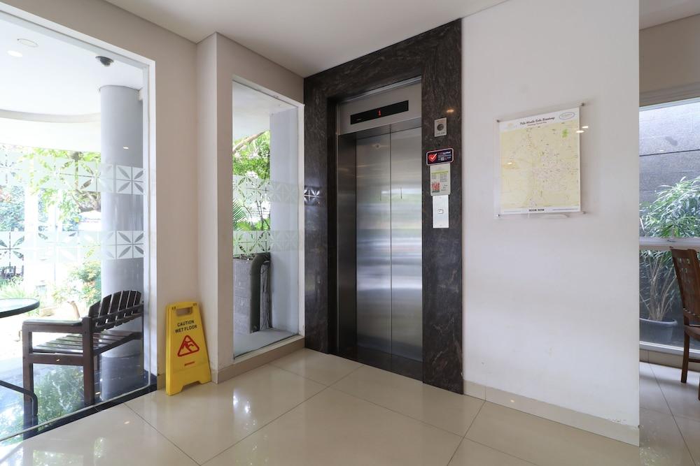 Kembang Hotel Cihampelas บันดุง ภายนอก รูปภาพ