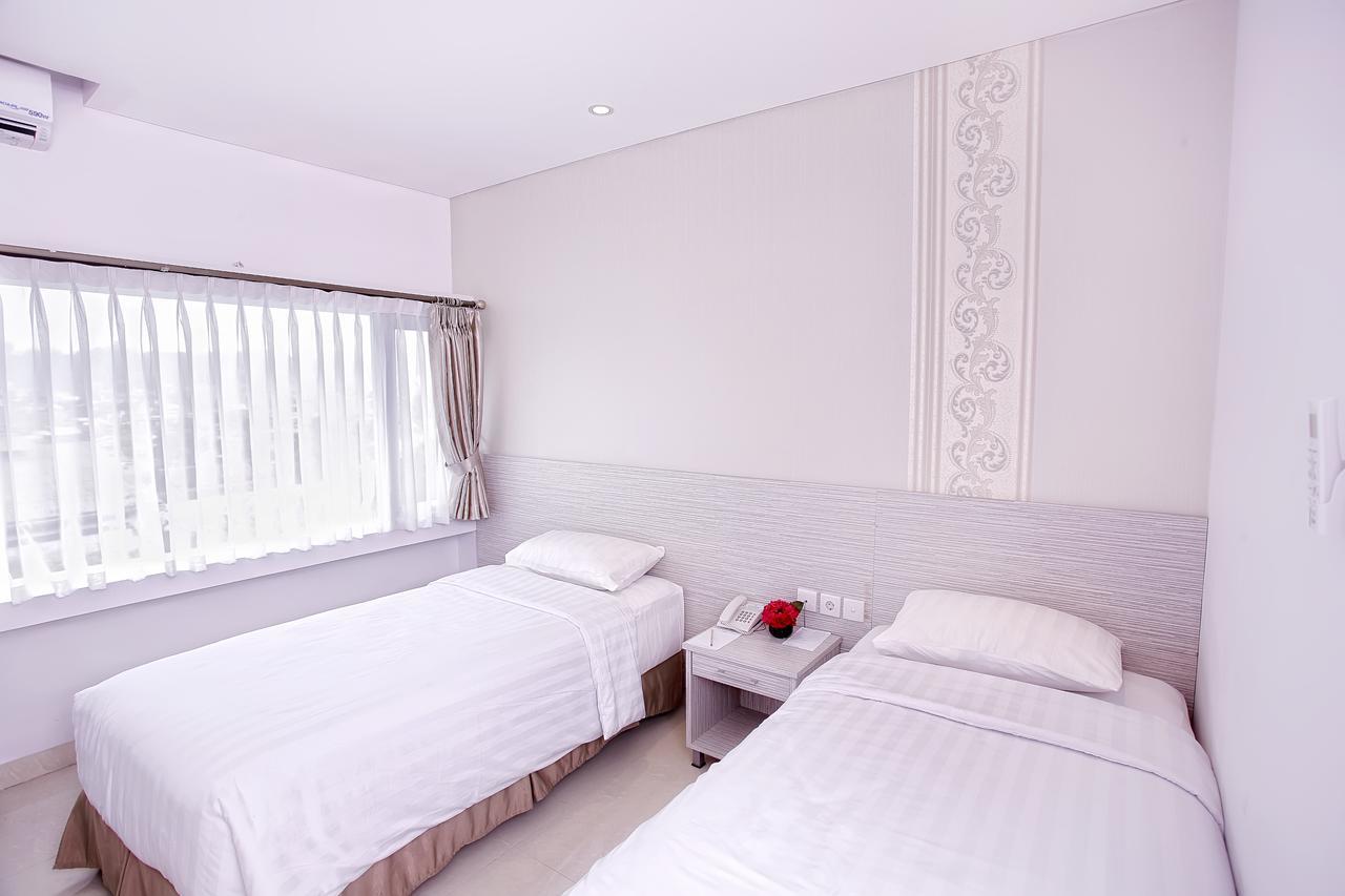 Kembang Hotel Cihampelas บันดุง ภายนอก รูปภาพ
